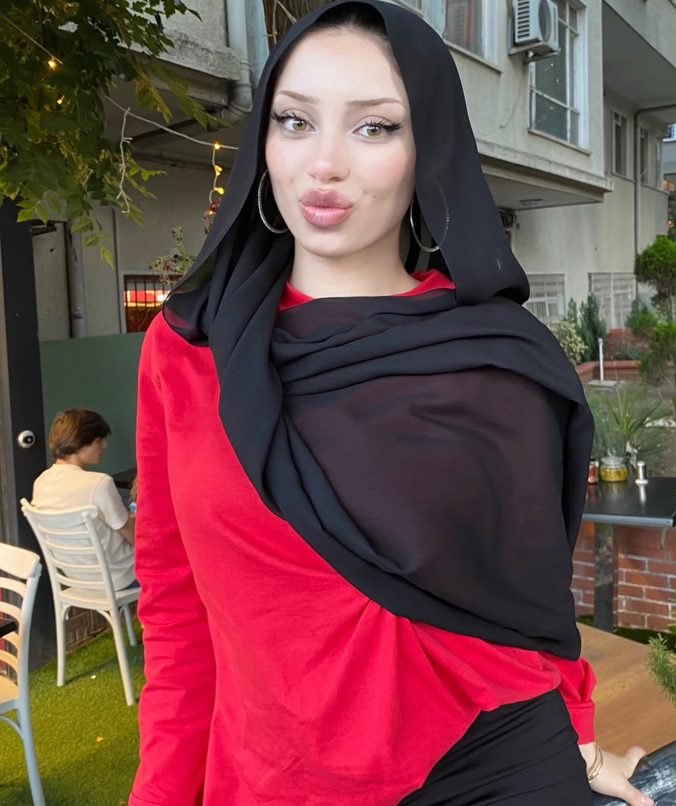 Arapdede İri Göğüslü Bayan Escort Kübra