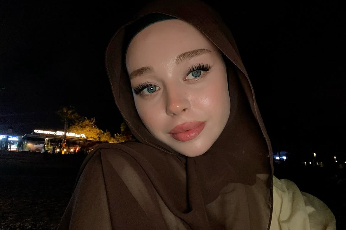 Revnak Çekici Partner Bayan Escort İpek