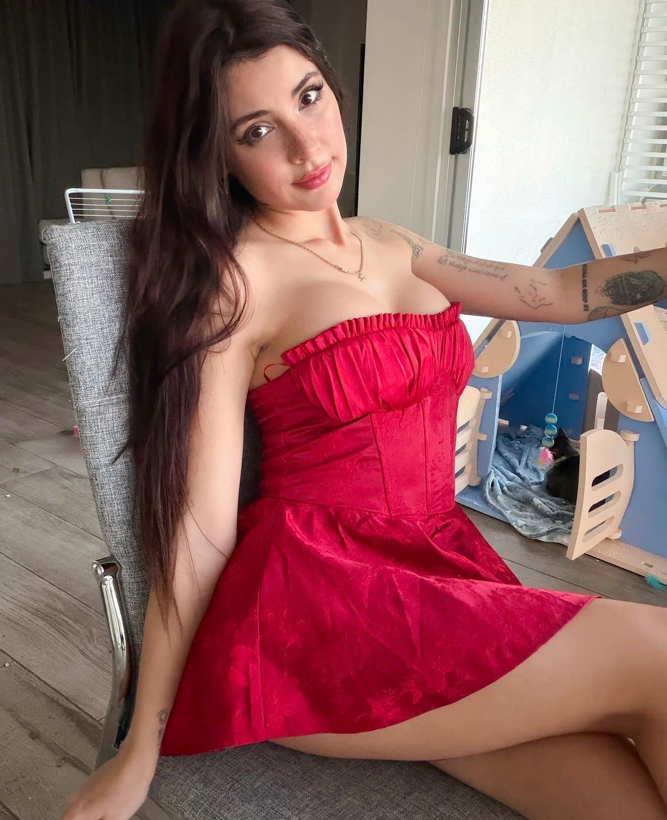 Günyarık Büyük Memeli Escort Irmak